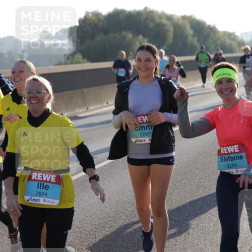 03.10.2025 - Köhlbrandbrückenlauf Jannik Wohlers http://msf.ph/oto/9065259 03.10.2025 09:26:10 Position 3 28, 2874, 2297, 2299 meine-sportfotos.de
