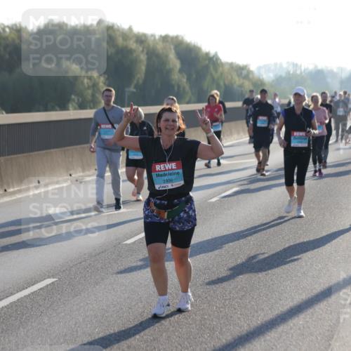 03.10.2025 - Köhlbrandbrückenlauf Jannik Wohlers http://msf.ph/oto/9065376 03.10.2025 09:26:19 Position 3 2936 meine-sportfotos.de