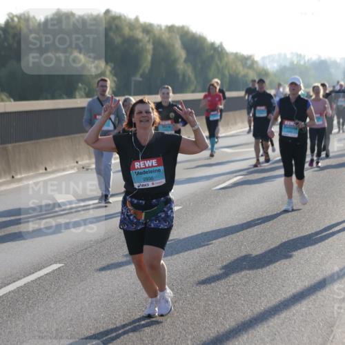 03.10.2025 - Köhlbrandbrückenlauf Jannik Wohlers http://msf.ph/oto/9065393 03.10.2025 09:26:20 Position 3 2936 meine-sportfotos.de