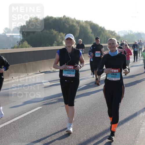 03.10.2025 - Köhlbrandbrückenlauf Jannik Wohlers http://msf.ph/oto/9065435 03.10.2025 09:26:24 Position 3 3103, 2553, 2550 meine-sportfotos.de