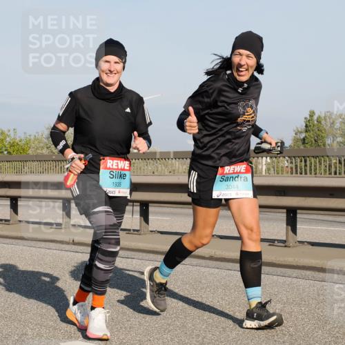 03.10.2025 - Köhlbrandbrückenlauf Fabian Wolf http://msf.ph/oto/9065495 03.10.2025 10:08:32 Position 3 1935, 3044 meine-sportfotos.de