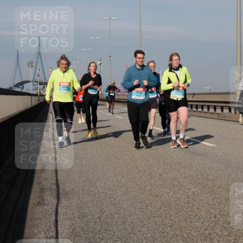03.10.2025 - Köhlbrandbrückenlauf Fabian Wolf http://msf.ph/oto/9065516 03.10.2025 10:08:34 Position 3 2112 meine-sportfotos.de