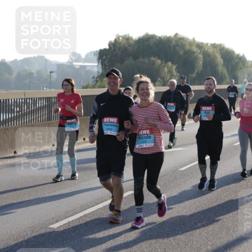 03.10.2025 - Köhlbrandbrückenlauf Jannik Wohlers http://msf.ph/oto/9065517 03.10.2025 09:26:27 Position 3 2569, 2568 meine-sportfotos.de