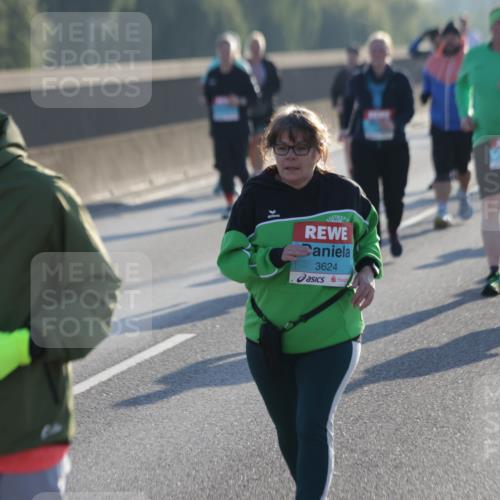 03.10.2025 - Köhlbrandbrückenlauf Jannik Wohlers http://msf.ph/oto/9065557 03.10.2025 09:26:30 Position 3 3624 meine-sportfotos.de