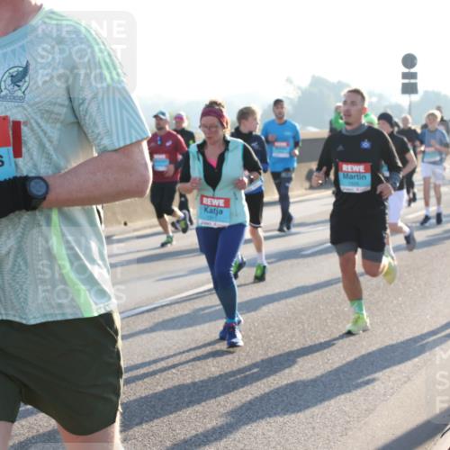 03.10.2025 - Köhlbrandbrückenlauf Lena Gebhardt http://msf.ph/oto/9065603 03.10.2025 09:22:40 Position 1 3169 meine-sportfotos.de