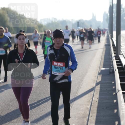 03.10.2025 - Köhlbrandbrückenlauf Jannik Wohlers http://msf.ph/oto/9065606 03.10.2025 09:26:38 Position 3 2971 meine-sportfotos.de