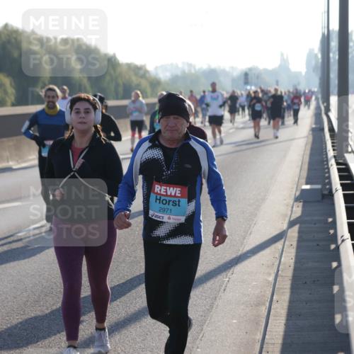 03.10.2025 - Köhlbrandbrückenlauf Jannik Wohlers http://msf.ph/oto/9065631 03.10.2025 09:26:38 Position 3 2971 meine-sportfotos.de