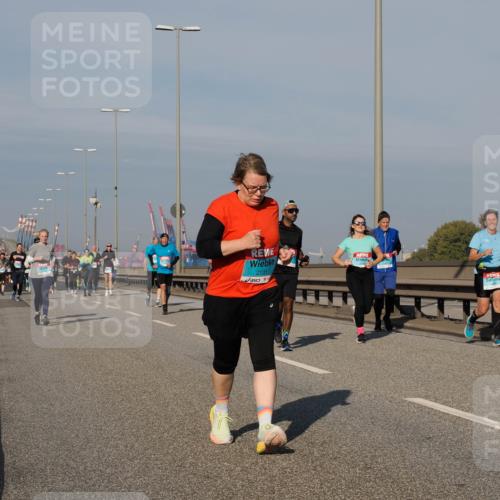 03.10.2025 - Köhlbrandbrückenlauf Fabian Wolf http://msf.ph/oto/9065643 03.10.2025 10:08:41 Position 3 2135, 366 meine-sportfotos.de