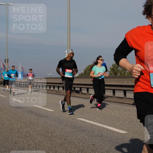 03.10.2025 - Köhlbrandbrückenlauf Fabian Wolf http://msf.ph/oto/9065658 03.10.2025 10:08:43 Position 3 3, 2676, 2135 meine-sportfotos.de