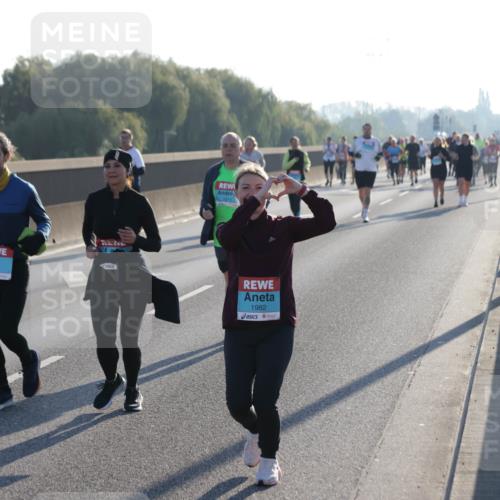 03.10.2025 - Köhlbrandbrückenlauf Jannik Wohlers http://msf.ph/oto/9065714 03.10.2025 09:26:41 Position 3 1887, 1982 meine-sportfotos.de