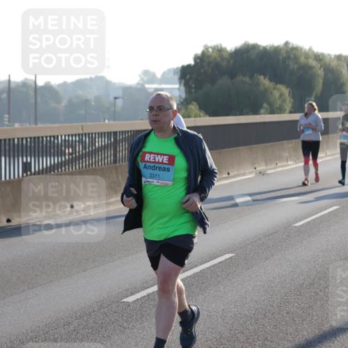 03.10.2025 - Köhlbrandbrückenlauf Jannik Wohlers http://msf.ph/oto/9065738 03.10.2025 09:26:44 Position 3 3311 meine-sportfotos.de