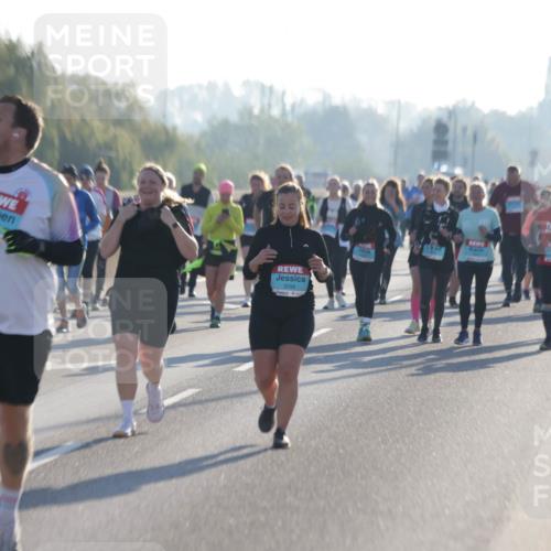03.10.2025 - Köhlbrandbrückenlauf Jannik Wohlers http://msf.ph/oto/9065759 03.10.2025 09:26:47 Position 3 2619, 3098 meine-sportfotos.de