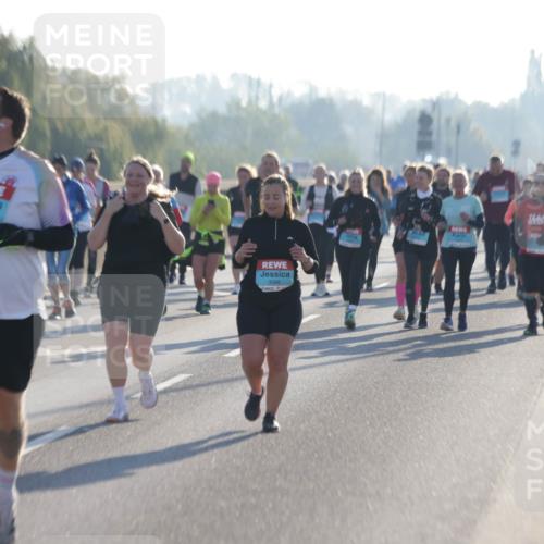 03.10.2025 - Köhlbrandbrückenlauf Jannik Wohlers http://msf.ph/oto/9065762 03.10.2025 09:26:47 Position 3 2619, 3098 meine-sportfotos.de