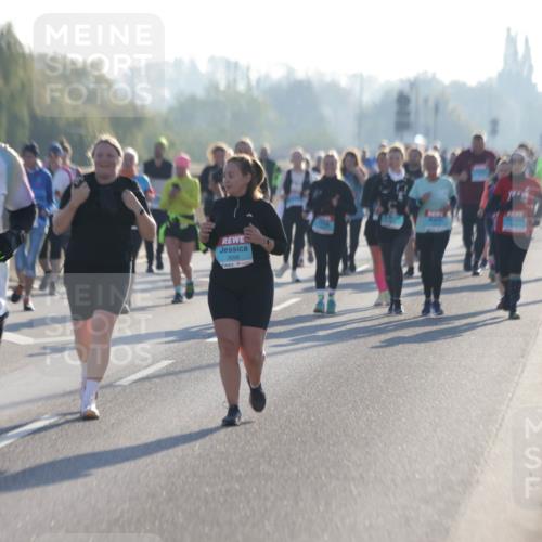 03.10.2025 - Köhlbrandbrückenlauf Jannik Wohlers http://msf.ph/oto/9065773 03.10.2025 09:26:48 Position 3 2619, 3098 meine-sportfotos.de