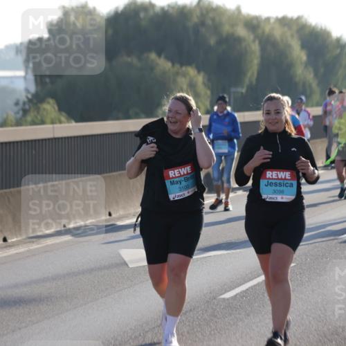 03.10.2025 - Köhlbrandbrückenlauf Jannik Wohlers http://msf.ph/oto/9065820 03.10.2025 09:26:53 Position 3 3100, 3098 meine-sportfotos.de