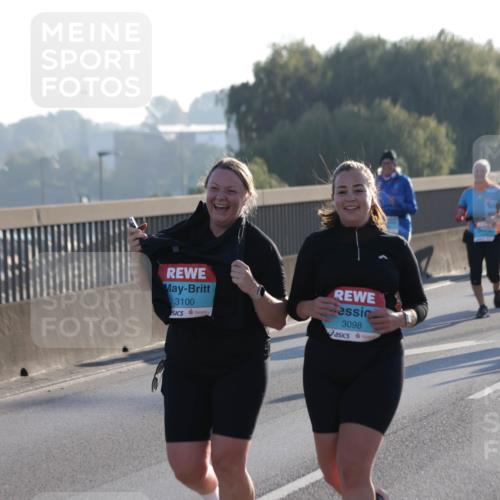 03.10.2025 - Köhlbrandbrückenlauf Jannik Wohlers http://msf.ph/oto/9065876 03.10.2025 09:26:55 Position 3 3100, 3098 meine-sportfotos.de