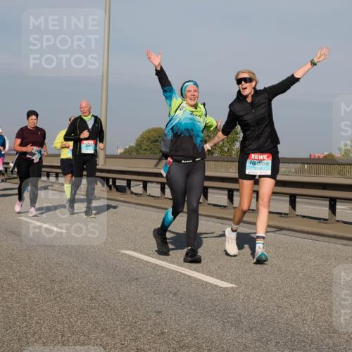 03.10.2025 - Köhlbrandbrückenlauf Fabian Wolf http://msf.ph/oto/9065929 03.10.2025 10:08:59 Position 3 2845 meine-sportfotos.de