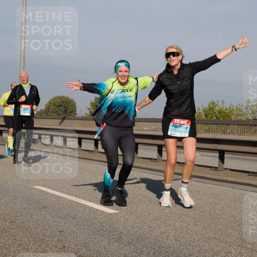 03.10.2025 - Köhlbrandbrückenlauf Fabian Wolf http://msf.ph/oto/9065945 03.10.2025 10:09:00 Position 3 2001, 2845 meine-sportfotos.de