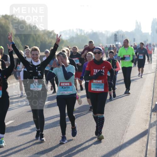 03.10.2025 - Köhlbrandbrückenlauf Jannik Wohlers http://msf.ph/oto/9065949 03.10.2025 09:26:58 Position 3 2926, 2927, 2565 meine-sportfotos.de