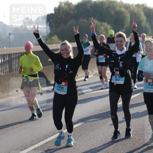 03.10.2025 - Köhlbrandbrückenlauf Jannik Wohlers http://msf.ph/oto/9066014 03.10.2025 09:27:00 Position 3 2926, 2928, 2927 meine-sportfotos.de