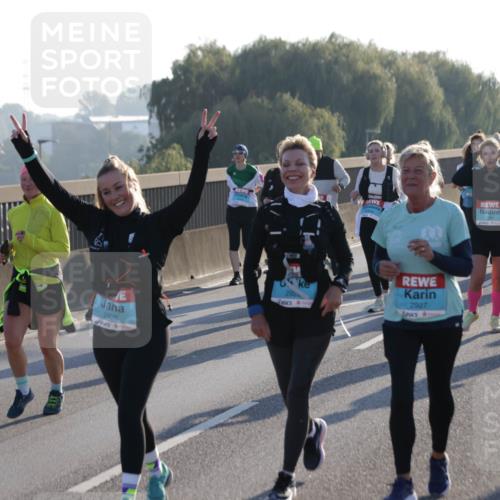 03.10.2025 - Köhlbrandbrückenlauf Jannik Wohlers http://msf.ph/oto/9066036 03.10.2025 09:27:01 Position 3 2926, 292, 2927, 2565 meine-sportfotos.de