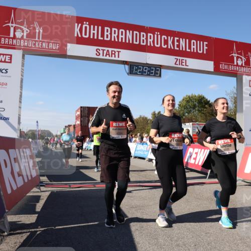 03.10.2025 - Köhlbrandbrückenlauf Lena Gebhardt http://msf.ph/oto/9066069 03.10.2025 13:29:33 Ziel 5340, 5366, 5470, 5482, 5514, 5601, 6093, 6156, 6215, 6334, 6335, 6336, 6351, 6387, 6439, 6539, 6543, 6554, 6555 meine-sportfotos.de