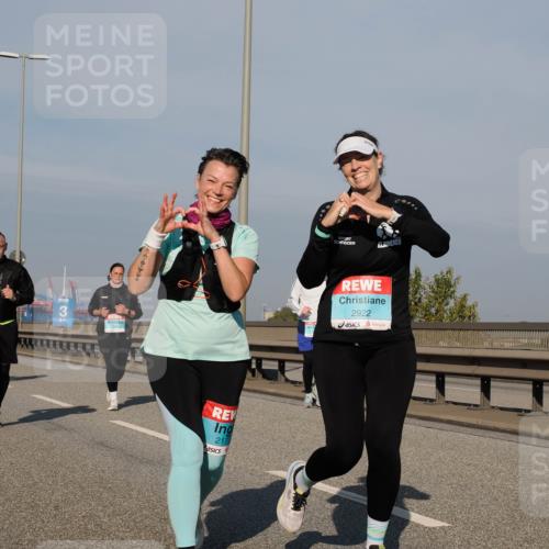 03.10.2025 - Köhlbrandbrückenlauf Fabian Wolf http://msf.ph/oto/9066081 03.10.2025 10:09:08 Position 3 3, 217, 2922 meine-sportfotos.de