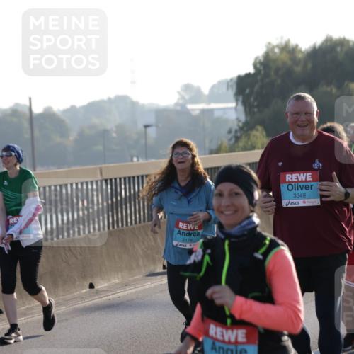 03.10.2025 - Köhlbrandbrückenlauf Jannik Wohlers http://msf.ph/oto/9066136 03.10.2025 09:27:06 Position 3 615, 2558, 2178, 3349 meine-sportfotos.de