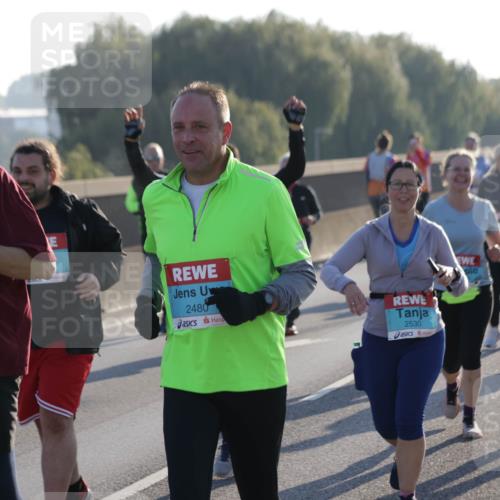 03.10.2025 - Köhlbrandbrückenlauf Jannik Wohlers http://msf.ph/oto/9066152 03.10.2025 09:27:07 Position 3 3349, 2480, 2530, 2895 meine-sportfotos.de