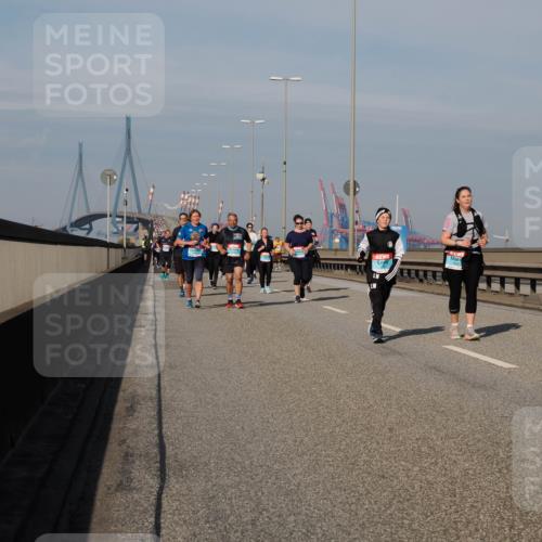 03.10.2025 - Köhlbrandbrückenlauf Fabian Wolf http://msf.ph/oto/9066155 03.10.2025 10:09:12 Position 3 1897, 1791 meine-sportfotos.de