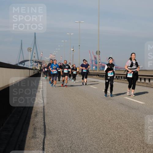 03.10.2025 - Köhlbrandbrückenlauf Fabian Wolf http://msf.ph/oto/9066159 03.10.2025 10:09:12 Position 3  meine-sportfotos.de