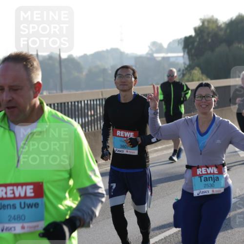 03.10.2025 - Köhlbrandbrückenlauf Jannik Wohlers http://msf.ph/oto/9066184 03.10.2025 09:27:08 Position 3 2480, 380, 2530 meine-sportfotos.de