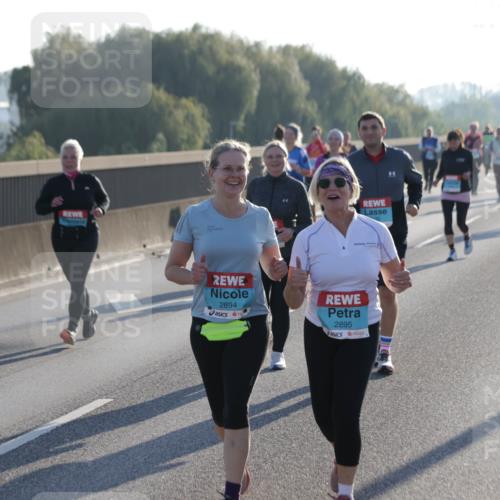 03.10.2025 - Köhlbrandbrückenlauf Jannik Wohlers http://msf.ph/oto/9066189 03.10.2025 09:27:09 Position 3 2894, 2895 meine-sportfotos.de