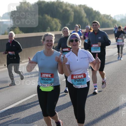 03.10.2025 - Köhlbrandbrückenlauf Jannik Wohlers http://msf.ph/oto/9066218 03.10.2025 09:27:10 Position 3 2894, 2895, 2182 meine-sportfotos.de
