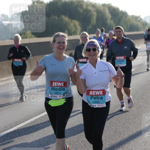 03.10.2025 - Köhlbrandbrückenlauf Jannik Wohlers http://msf.ph/oto/9066229 03.10.2025 09:27:10 Position 3 2894, 2895 meine-sportfotos.de