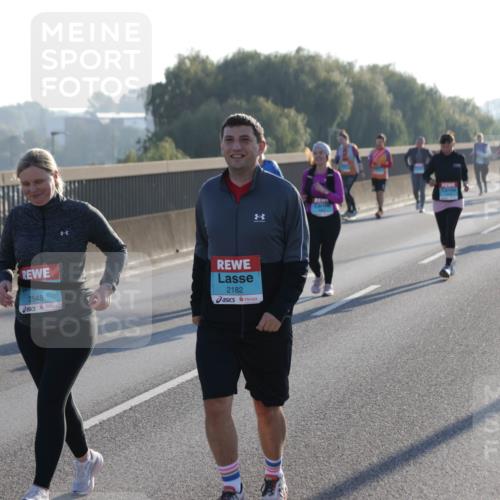03.10.2025 - Köhlbrandbrückenlauf Jannik Wohlers http://msf.ph/oto/9066273 03.10.2025 09:27:12 Position 3 2548, 2182 meine-sportfotos.de