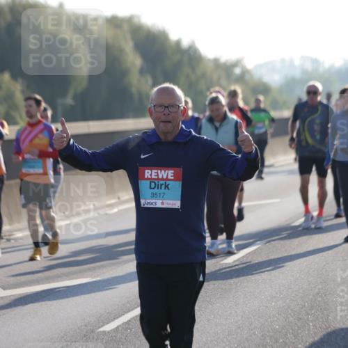 03.10.2025 - Köhlbrandbrückenlauf Jannik Wohlers http://msf.ph/oto/9066321 03.10.2025 09:27:19 Position 3 3517 meine-sportfotos.de