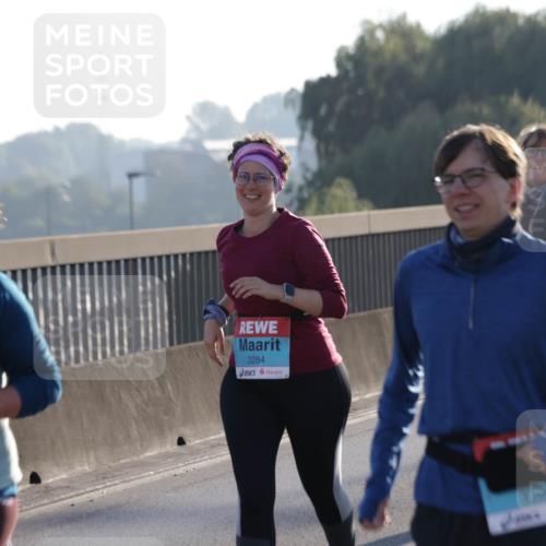 03.10.2025 - Köhlbrandbrückenlauf Jannik Wohlers http://msf.ph/oto/9066425 03.10.2025 09:27:25 Position 3 2515, 3284, 3260 meine-sportfotos.de