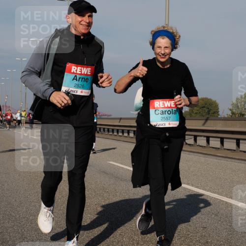 03.10.2025 - Köhlbrandbrückenlauf Fabian Wolf http://msf.ph/oto/9066460 03.10.2025 10:09:26 Position 3 2526, 2557 meine-sportfotos.de