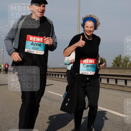 03.10.2025 - Köhlbrandbrückenlauf Fabian Wolf http://msf.ph/oto/9066465 03.10.2025 10:09:26 Position 3 2526, 2557 meine-sportfotos.de
