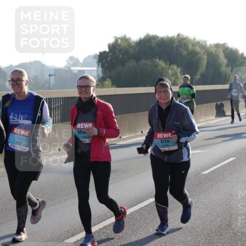 03.10.2025 - Köhlbrandbrückenlauf Jannik Wohlers http://msf.ph/oto/9066479 03.10.2025 09:27:28 Position 3 2620, 3805, 2452, 2665 meine-sportfotos.de