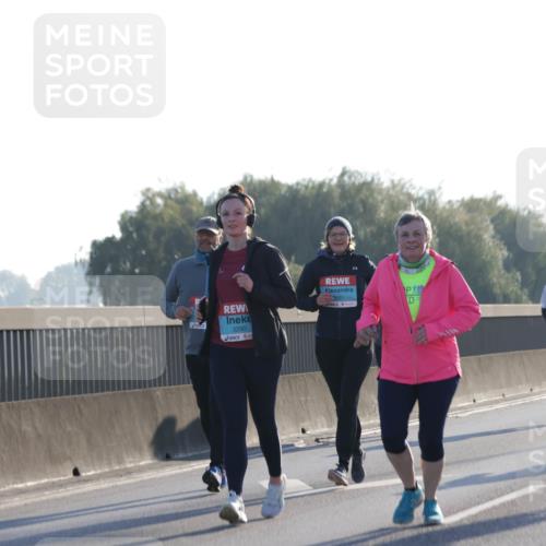 03.10.2025 - Köhlbrandbrückenlauf Jannik Wohlers http://msf.ph/oto/9066513 03.10.2025 09:27:34 Position 3 3290, 2691 meine-sportfotos.de