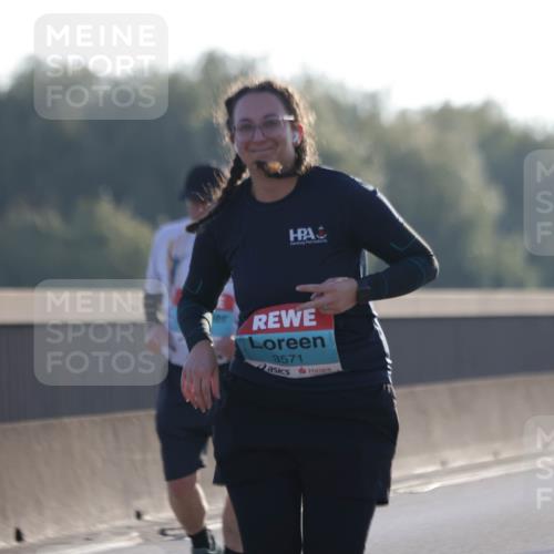 03.10.2025 - Köhlbrandbrückenlauf Jannik Wohlers http://msf.ph/oto/9066583 03.10.2025 09:27:39 Position 3 3571 meine-sportfotos.de