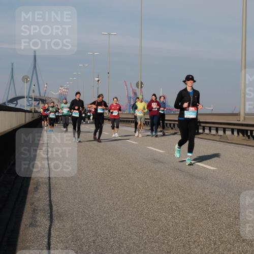 03.10.2025 - Köhlbrandbrückenlauf Fabian Wolf http://msf.ph/oto/9066745 03.10.2025 10:09:39 Position 3  meine-sportfotos.de