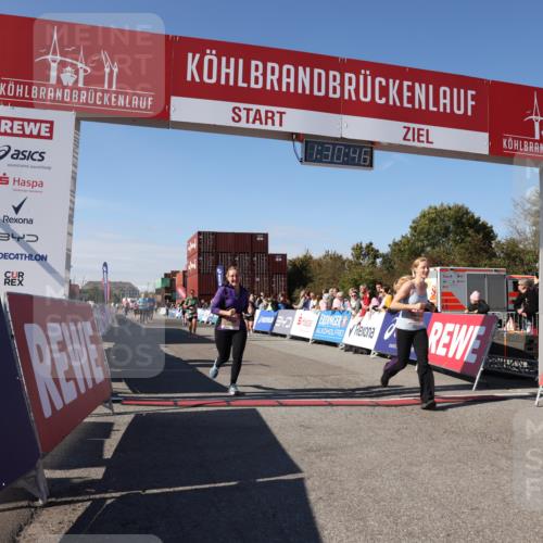 03.10.2025 - Köhlbrandbrückenlauf Lena Gebhardt http://msf.ph/oto/9066891 03.10.2025 13:30:47 Ziel 4355, 4840, 4841, 4937, 5005, 5142, 5289, 5391, 5402, 6170, 6223, 6347 meine-sportfotos.de