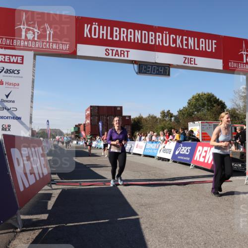 03.10.2025 - Köhlbrandbrückenlauf Lena Gebhardt http://msf.ph/oto/9066917 03.10.2025 13:30:47 Ziel 4355, 4840, 4841, 4937, 5005, 5142, 5289, 5391, 5402, 6170, 6223, 6347 meine-sportfotos.de