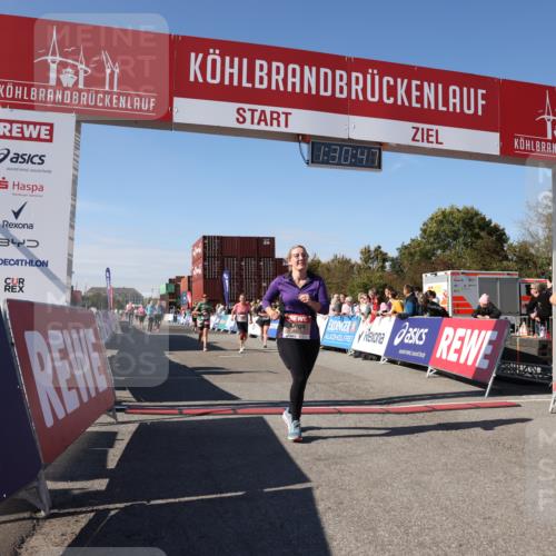 03.10.2025 - Köhlbrandbrückenlauf Lena Gebhardt http://msf.ph/oto/9066923 03.10.2025 13:30:48 Ziel 4355, 4840, 4841, 4937, 5005, 5142, 5289, 5391, 5402, 6170, 6223, 6347 meine-sportfotos.de