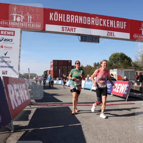 03.10.2025 - Köhlbrandbrückenlauf Lena Gebhardt http://msf.ph/oto/9066985 03.10.2025 13:30:53 Ziel 4715, 4734, 4937, 5005, 5142, 5206, 5349, 5391, 5402, 5938, 6537 meine-sportfotos.de