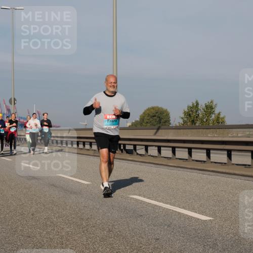 03.10.2025 - Köhlbrandbrückenlauf Fabian Wolf http://msf.ph/oto/9066991 03.10.2025 10:09:57 Position 3 1704 meine-sportfotos.de