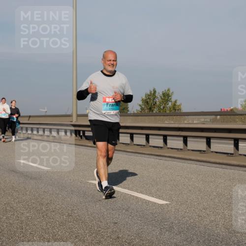 03.10.2025 - Köhlbrandbrückenlauf Fabian Wolf http://msf.ph/oto/9067014 03.10.2025 10:09:58 Position 3 1704 meine-sportfotos.de